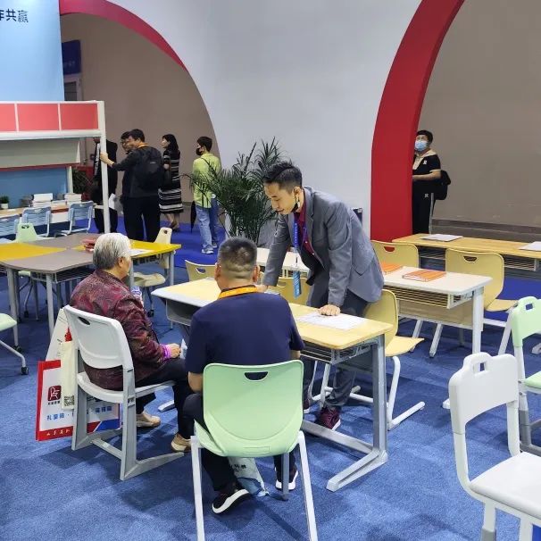 攜手探索教育新篇章：祥聚科創亮相2024春季中國高等教育裝備展(圖4)
