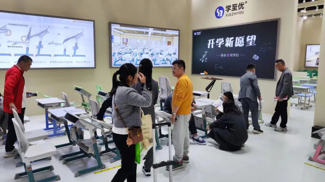 第55屆中國國際家具博覽會辦公家具展精彩回顧！祥聚科創實力出圈(圖19)